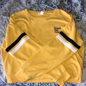 Yellow cropped crew neck